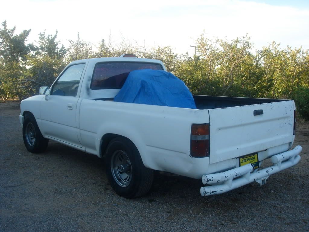 1994 Toyota Pickup Regular Cab 5 Speed A/C White
