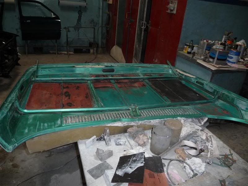 http://i405.photobucket.com/albums/pp133/Gonsapito/Restauracion%20BMW%202002%201972/P1080373.jpg