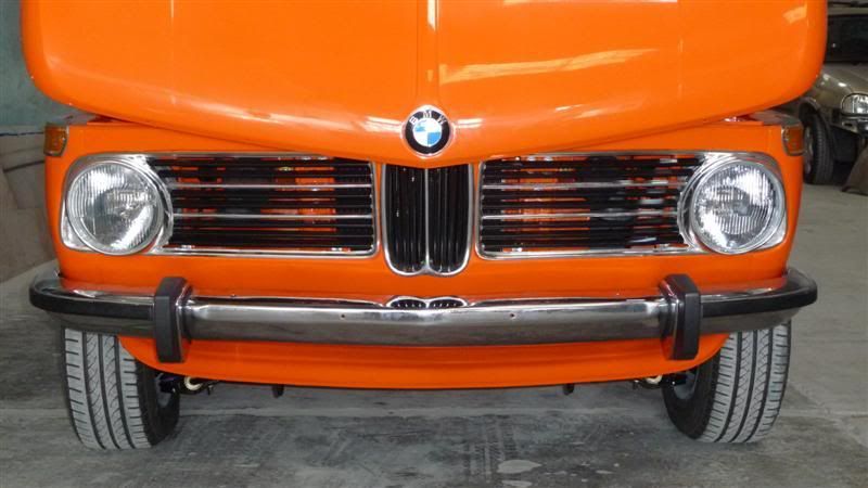 http://i405.photobucket.com/albums/pp133/Gonsapito/Restauracion%20BMW%202002%201972/P1080792.jpg