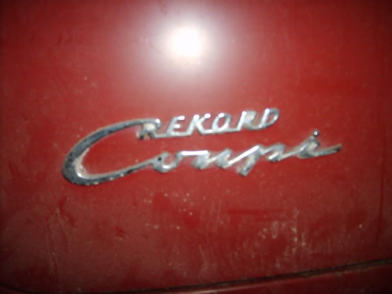 http://i405.photobucket.com/albums/pp135/gyzen/Opel%20Rekord/S5000751.jpg