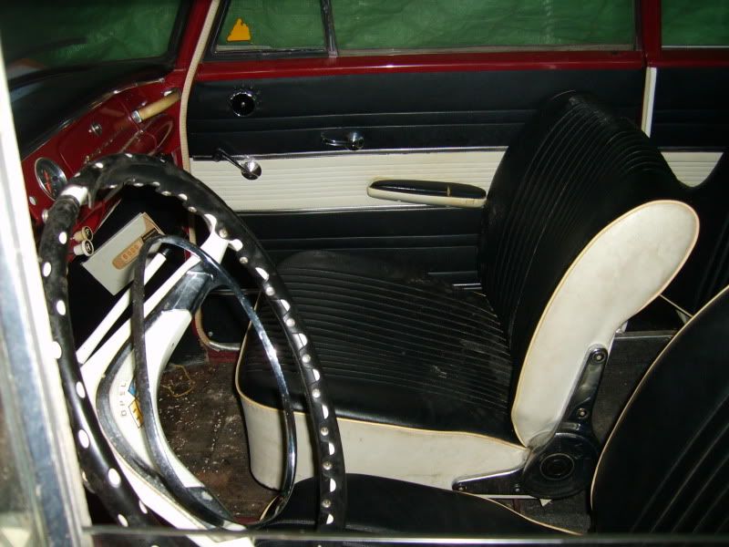 http://i405.photobucket.com/albums/pp135/gyzen/Opel%20Rekord/S5000760.jpg