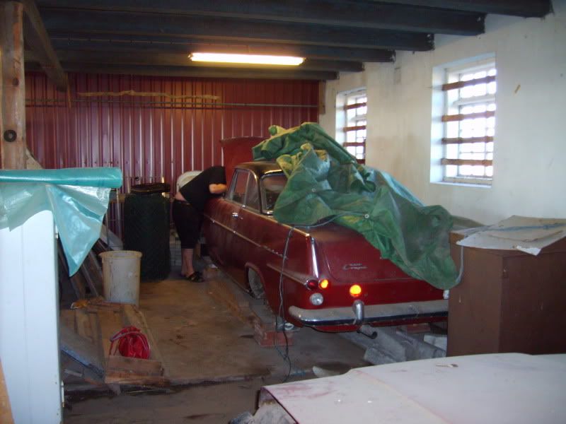 http://i405.photobucket.com/albums/pp135/gyzen/Opel%20Rekord/S5000764.jpg