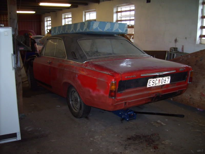 http://i405.photobucket.com/albums/pp135/gyzen/Opel%20Rekord/S5000783.jpg