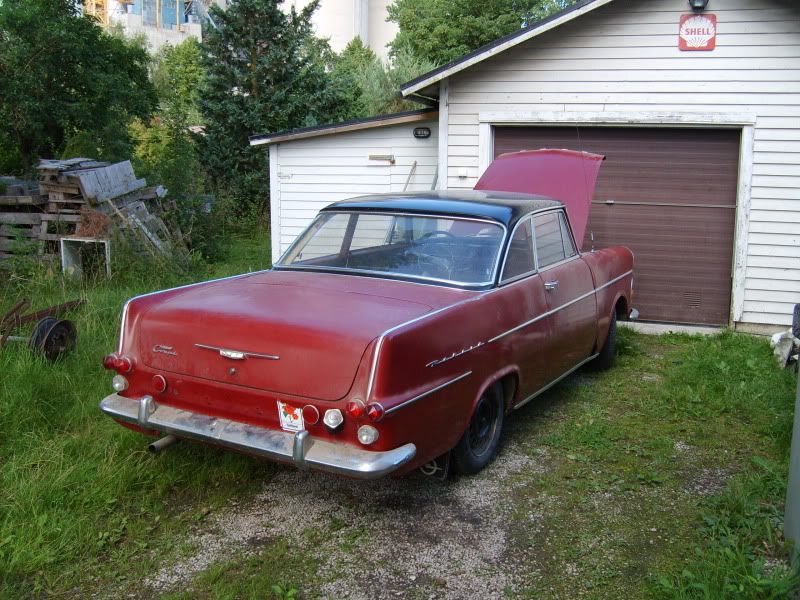 http://i405.photobucket.com/albums/pp135/gyzen/Opel%20Rekord/S5000807.jpg