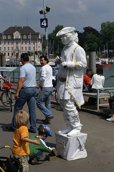 white dressed statue pics