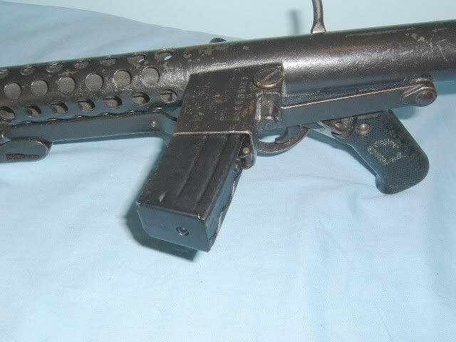 SMG10RndMag8.jpg